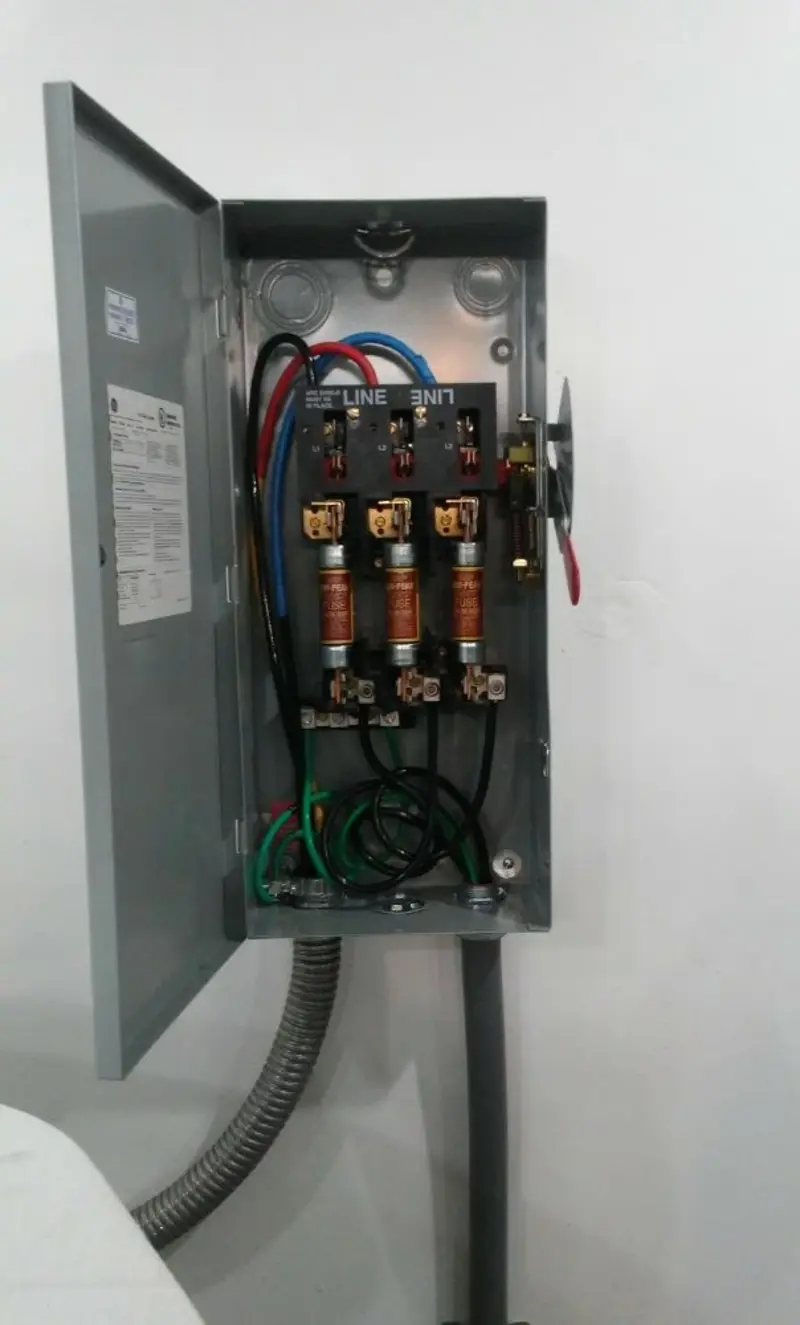 Three-phase disconnect switch installed for Electrical Wiring & Rewiring in Southgate